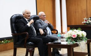 حجازى : المعلمون الناجحون فى مسابقة ال "30 ألف معلم" يتسلمون عملهم الأسبوع الجارى 25 - جريدة المساء