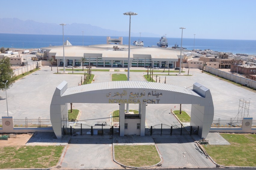 إغلاق ميناء نويبع البحرى لسوء الأحوال الجوية 18 - جريدة المساء