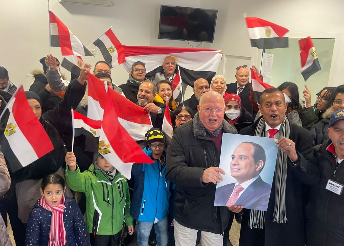 نائب رئيس إتحاد المصريين بالنمسا : أبناء الجالية المصرية رسموا أجمل صورة في حب الوطن 17 - جريدة المساء نائب رئيس إتحاد المصريين بالنمسا : أبناء الجالية المصرية رسموا أجمل صورة في حب الوطن 16 - جريدة المساء