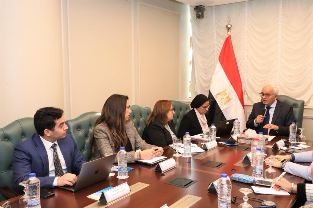 وزير التربية والتعليم يستقبل وفد البنك الدولى لمتابعة أوجه التعاون المشترك لتطوير التعليم قبل الجامعي 19 - جريدة المساء
