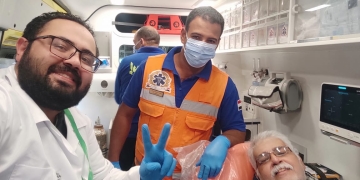 هيئة الرعاية الصحية : تقدم الخدمات الطبية للمواطنين في محيط وأمام مقر اللجان الانتخابية في محافظات التأمين الصحي الشامل 1 - جريدة المساء