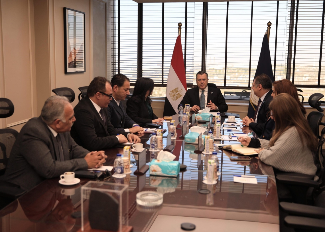 عيسى يبحث آليات دفع الحركةالسياحيةالوافدة من اسبانيا إلى مصر 19 - جريدة المساء