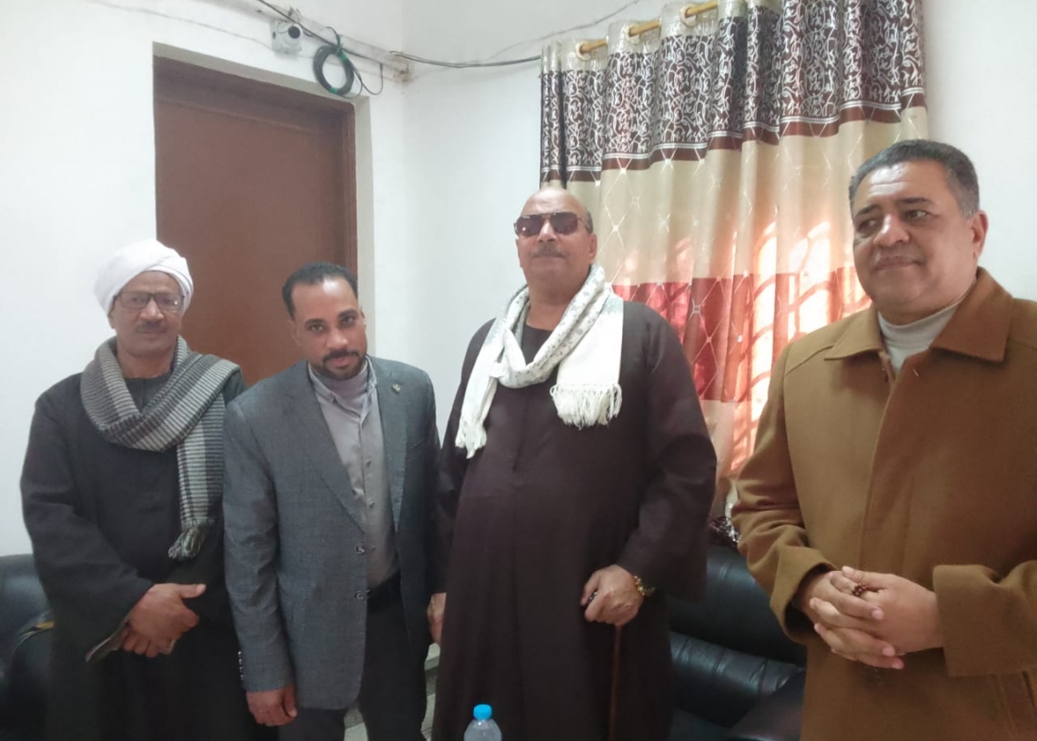 رئيس مدينة دشنا يتابع العملية الانتخابية بقرية السمطا 20 - جريدة المساء رئيس مدينة دشنا يتابع العملية الانتخابية بقرية السمطا 19 - جريدة المساء