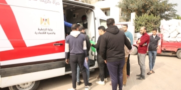 المركز التكنولوجى المتنقل يقدم خدمات تراخيص المحال التجارية للتيسير على المواطنين بكفرالشيخ 2 - جريدة المساء المركز التكنولوجى المتنقل يقدم خدمات تراخيص المحال التجارية للتيسير على المواطنين بكفرالشيخ 1 - جريدة المساء
