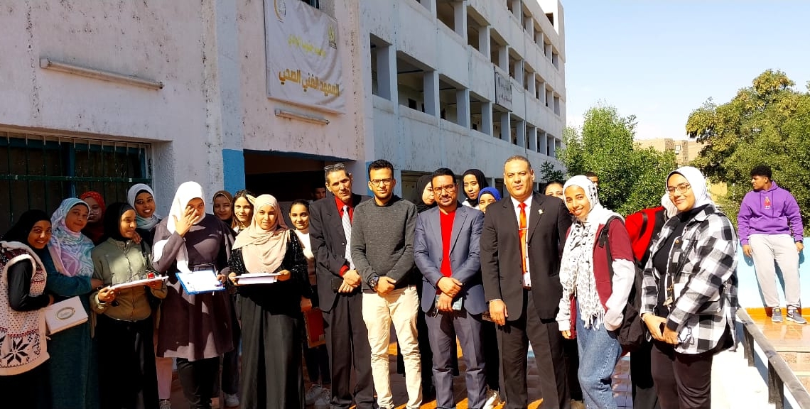 أفكار متنوعة لتنفيذ مشاريع الالكترونيات بالمعهد الفنى الصحى بقنا 20 - جريدة المساء أفكار متنوعة لتنفيذ مشاريع الالكترونيات بالمعهد الفنى الصحى بقنا 19 - جريدة المساء