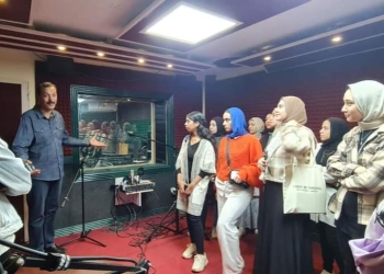 برنامج تدريبي لطلاب ألسن القناة على مهارات العمل الإذاعي 27 - جريدة المساء