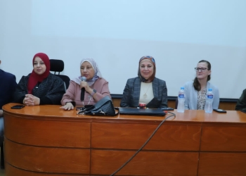 ندوة عن مرض "التليف التكيسى" بمستشفى الأطفال بجامعة عين شمس 17 - جريدة المساء