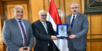 جامعة القناة تستضيف الموسم الثقافي للجمعية الجغرافية المصرية 1 - جريدة المساء