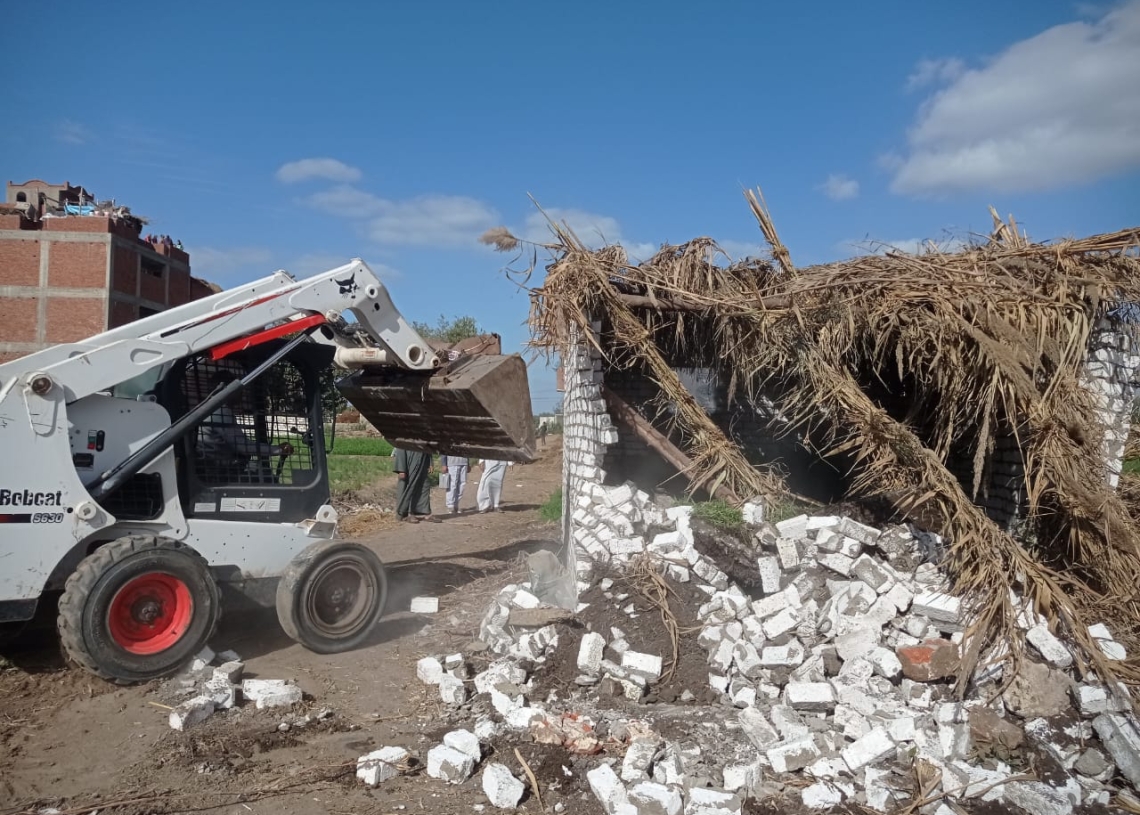 ازالة 6حالات بمساحة 4 قيراط 4 سهم بمركز دسوق 17 - جريدة المساء