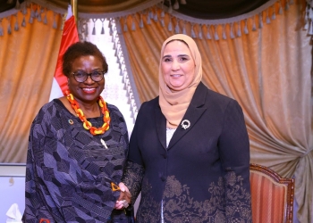الوزيرة خلال استقبالها للمديرة التنفيذية لصندوق الأمم المتحدة للسكان
