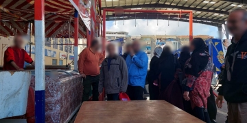 توزيع ٤ طن لحوم على الأسر رقيقي الحال و العمال ببورسعيد 1 - جريدة المساء