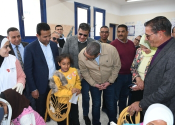 محافظ الفيوم يسلم مفاتيح 48 منزلاً بعد إعادة إعمارها بمنطقة الصفيح بقرية الشيمي 33 - جريدة المساء