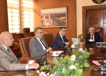 محافظ بورسعيد يبحث مع ممثلي « الشركة الليبية للاستثمارات الخارجية» سبل التعاون 15 - جريدة المساء