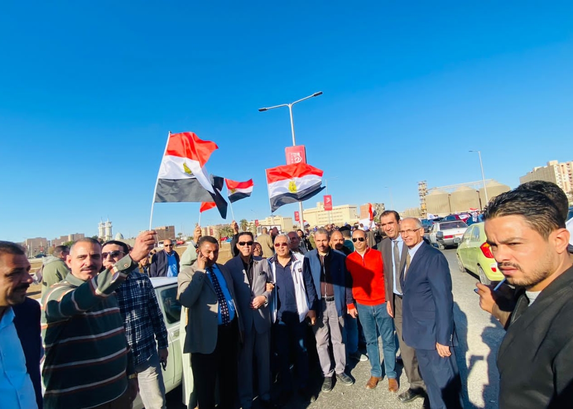 مسيرة بالأعلام لمستقبل وطن أسيوط بمشاركة ٤٠٠ سيارة احتفالا بالفوز الكاسح للرئيس السيسي فى الانتخابات 20 - جريدة المساء مسيرة بالأعلام لمستقبل وطن أسيوط بمشاركة ٤٠٠ سيارة احتفالا بالفوز الكاسح للرئيس السيسي فى الانتخابات 19 - جريدة المساء