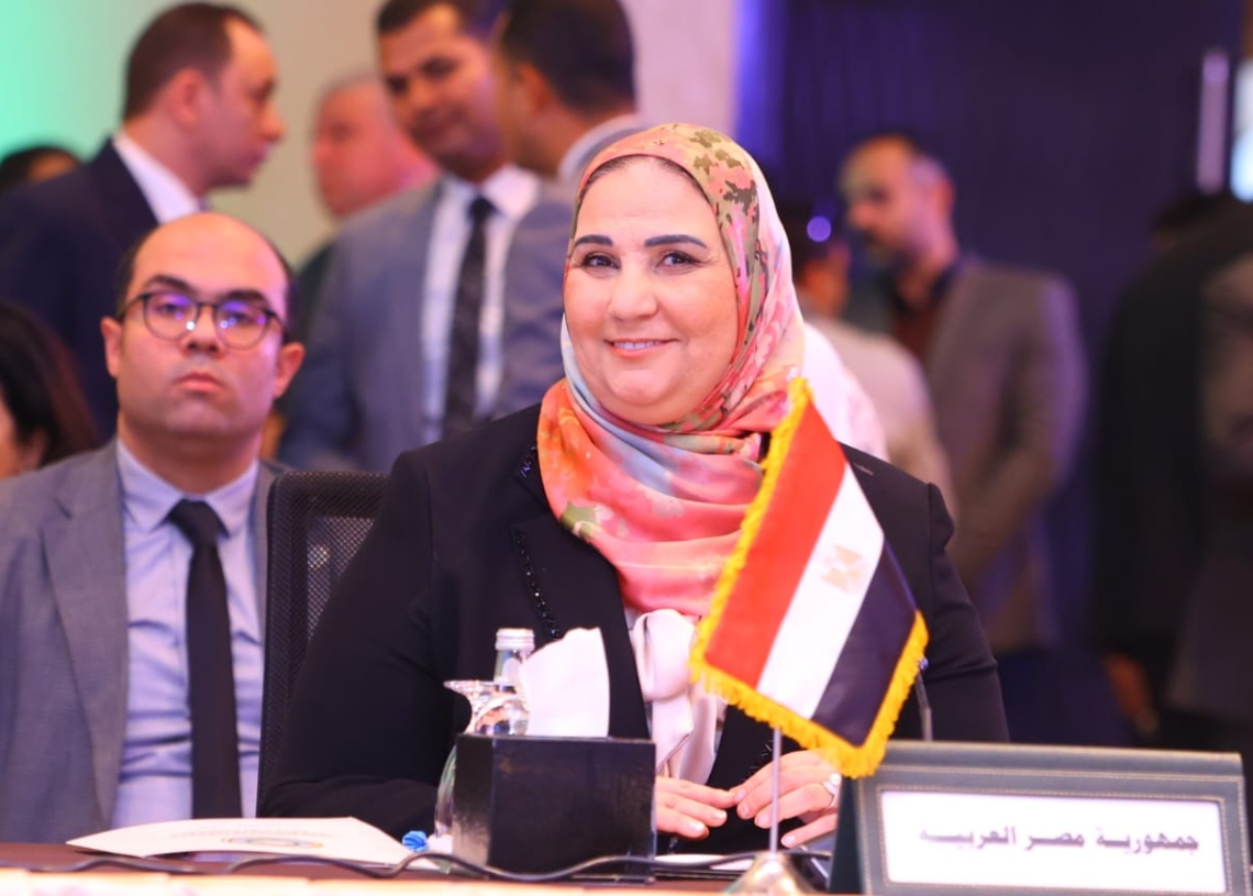 نيفين القباج وزيرة التضامن الاجتماعى