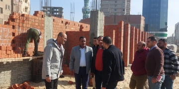 السكرتير العام المساعد يتفقد  سير الأعمال والإنشاءات الجارى تنفيذها  بمشروع تطوير سوق الدهشوري بمدينة بني سويف 1 - جريدة المساء