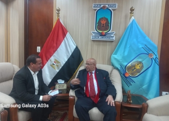 رئيس جامعة الأقصر في حوار صريح: لن نسمح بدخول أى طالب للحرم الجامعى بـ "بنطلون مقطع" أو "قصة شعر غريبة" 19 - جريدة المساء