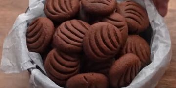 بسكويت القهوة بدون زبدة بطريقة الشيف نادية السيد بالفيديو 1 - جريدة المساء