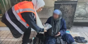 إنقاذ أطفال وكبار بلا مأوى