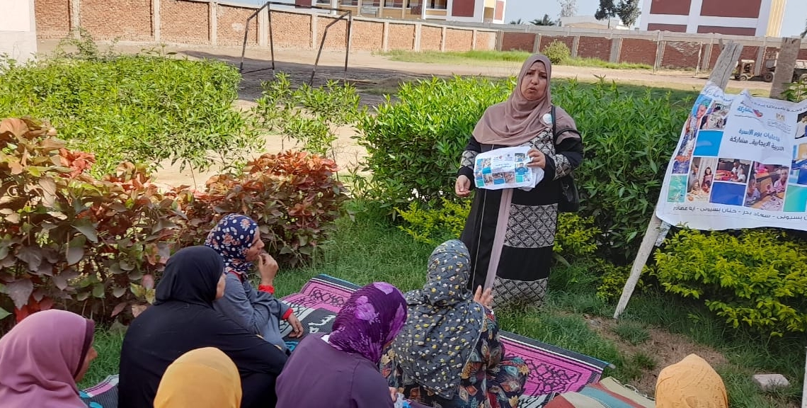 مساندة نقدية إضافية للرائدات الاجتماعيات تقديراً لدورهن المجتمعي 21 - جريدة المساء الرائدات الاجتماعيات خلال حملات التوعية