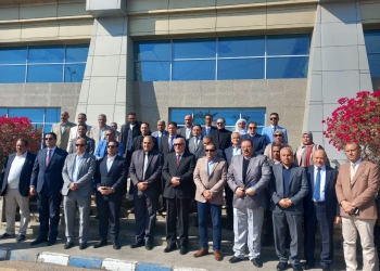 بقيادة محافظ قنا وفد من المستثمرين وأعضاء مجلسي النواب يزور ميناء سفاجا البحري. لفتح أبواب الاستثمار 18 - جريدة المساء