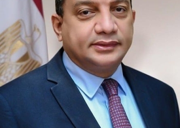 رئيس جامعة بني سويف يستعرض انجازات اللجنة العليا لشعب اللغات والبرامج 21 - جريدة المساء