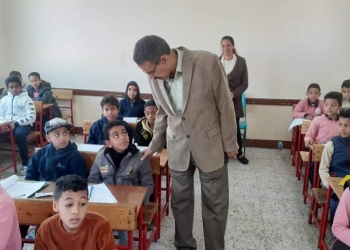وكيل وزارة تعليم البحر الاحمر يتابع سير إمتحانات النقل بجميع المدارس 28 - جريدة المساء