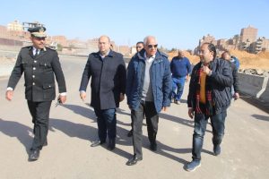 تطوير محاور المتحف المصري || محافظ الجيزة يتفقد مشروعي رفع كفاءة طريق المنصورية وإنشاء الممشي السياحي من الدائري وحتي كوبري عز 41 - جريدة المساء