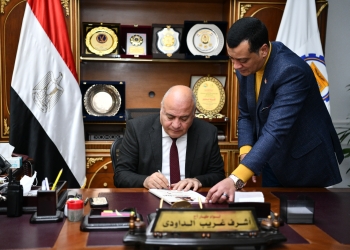 محافظ قنا يعتمد نتيجة الفصل الدراسى الأول للشهادة الإعدادية 27 - جريدة المساء