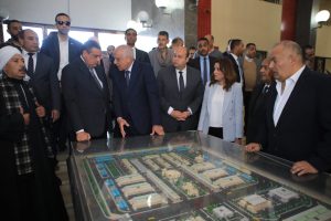 وزير التنمية المحلية ومحافظ الجيزة يشاركان في فاعلية " صندوق تحيا مصر " إطلاق قوافل مبادرة أبواب الخير رمضان 2024 لرعاية مليون أسرة بمحافظات الجمهورية 39 - جريدة المساء