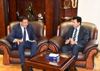 وزير الشباب والرياضة يبحث تطوير نادى المصرى القاهري للتجديف 27 - جريدة المساء