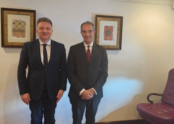 د. عمرو طلعت يبحث في دبي مع وزير الإعلام والاتصالات فى صربيا فرص التعاون بين البلدين وفتح آفاق جديدة لاستثمارات الشركات الصربية بمصر فى مجال التعهيد 21 - جريدة المساء