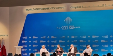 وزير الاتصالات وتكنولوجيا المعلومات يشارك فى فعاليات منتدى الإدارة الحكومية العربية بدبي 1 - جريدة المساء