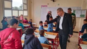 وكيل وزارة التربية والتعليم بدمياط : إثابة المنضبطين وإحالة المقصرين للتحقيق 23 - جريدة المساء