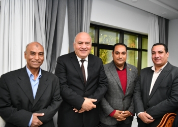 محافظ قنا يستقبل أعضاء اللجنة النقابية للصحفيين 17 - جريدة المساء