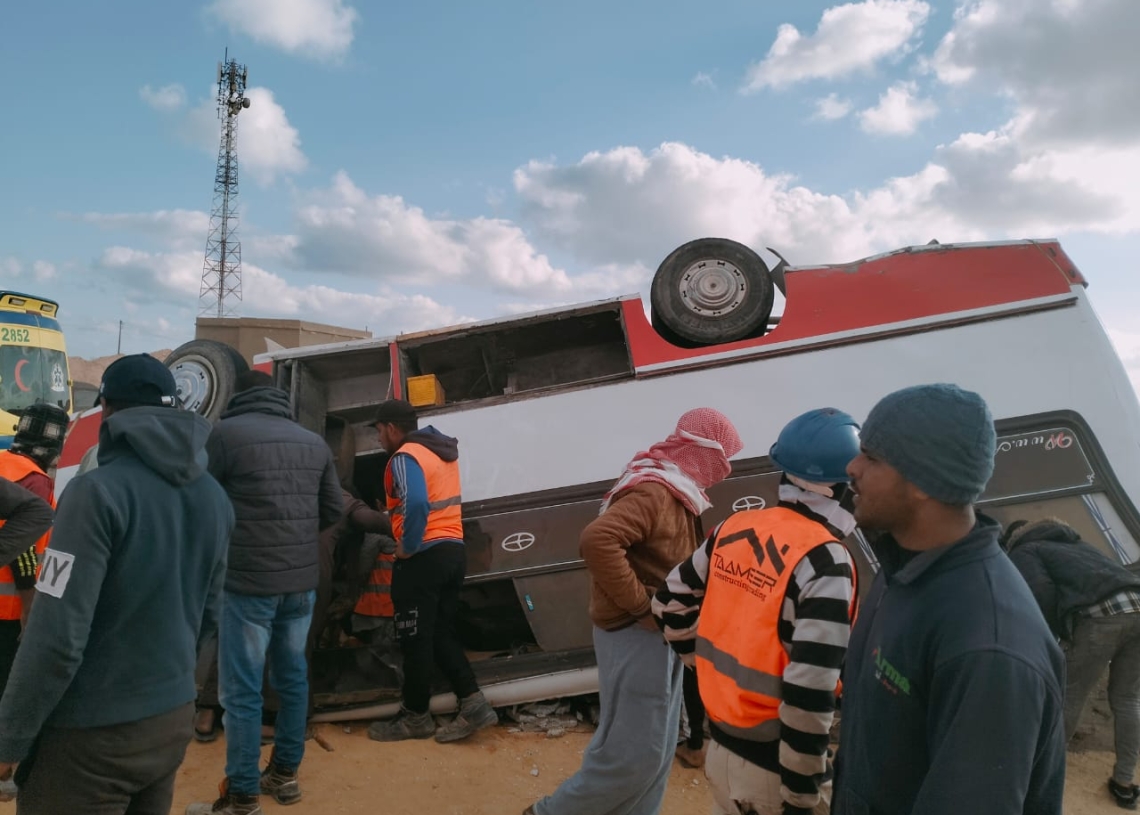 إصابة ١٨ عمال في انقلاب ميني باص علي طريق اسكندرية مطروح 18 - جريدة المساء إصابة ١٨ عمال في انقلاب ميني باص علي طريق اسكندرية مطروح 17 - جريدة المساء