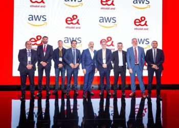 توقيع اتفاقية لتسريع التحول على هامش انعقاد للمؤتمر العالمى للاتصالات 15 - جريدة المساء