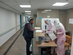 جهود حي العمرانية اليوم | تفتيش علي المستشفيات..رفع إشغالات..صيانة بالشوارع الرئيسية..ندوات بالمدارس والمساجد 30 - جريدة المساء