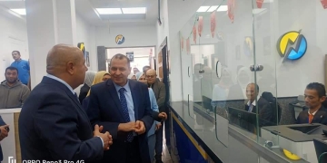 الدستاوي يفتتح مركز خدمة العملاء والمستثمرين وذوي الهمم بكهرباء الشيخ زايد.. ويشيد بتصنيع كافة المهمات الكهربائية لتوفير احتياحات الشركة 1 - جريدة المساء
