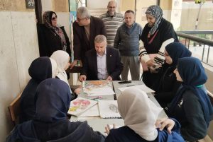 وكيل وزارة التعليم بدمياط : تفعيل الأنشطة التربوية وفقرة يومية بالإذاعة المدرسية حول القيم الأخلاقية والتغيرات المناخية 39 - جريدة المساء