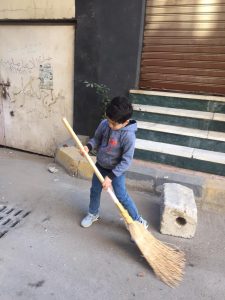 جهود حى العمرانية اليوم || معرض خيري للملابس .."وسائل التواصل" في ندوة مدرسية .. حملة نظافة بالشوارع 70 - جريدة المساء