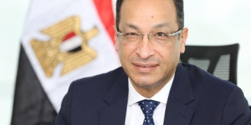 وزير الاتصالات يكلف المهندس رأفت هندى القيام بأعمال الرئيس التنفيذى للجهاز القومى لتنظيم الاتصالات 1 - جريدة المساء