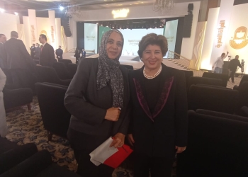 انتصار السيسي تنقل تهنئة من الرئيس للمرأة المصرية احتفالا باعيادها وبقرب حلول شهر رمضان 25 - جريدة المساء