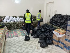 "الشعب الجمهوري" بقنا يبدأ توزيع "كراتين رمضان" ضمن مبادرة "مع الناس" 31 - جريدة المساء