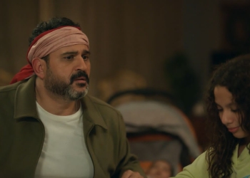 أكرم حسني يتحوّل لأب مثالي في "بابا جه" 29 - جريدة المساء