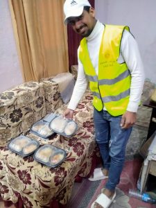 "الشعب الجمهوري" يوزع ٢٥٠ وجبة إفطار جاهزة للأسر الأولى بالرعاية .. في قوص 39 - جريدة المساء