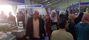 جهود حي العمرانية اليوم || مصادرة 11 توك توك للسير عكس الاتجاه..استمرار عمل"اهلا رمضان"بترعة الزمر..و230 سيدة من السكان يَهْتَمِمْنَ بتنظيم الأسرة وقواعد التربية الإيجابية 45 - جريدة المساء