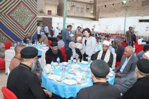 أهالي أرمنت والمريس على مائدة افطار "مفتاح الحياة" 34 - جريدة المساء