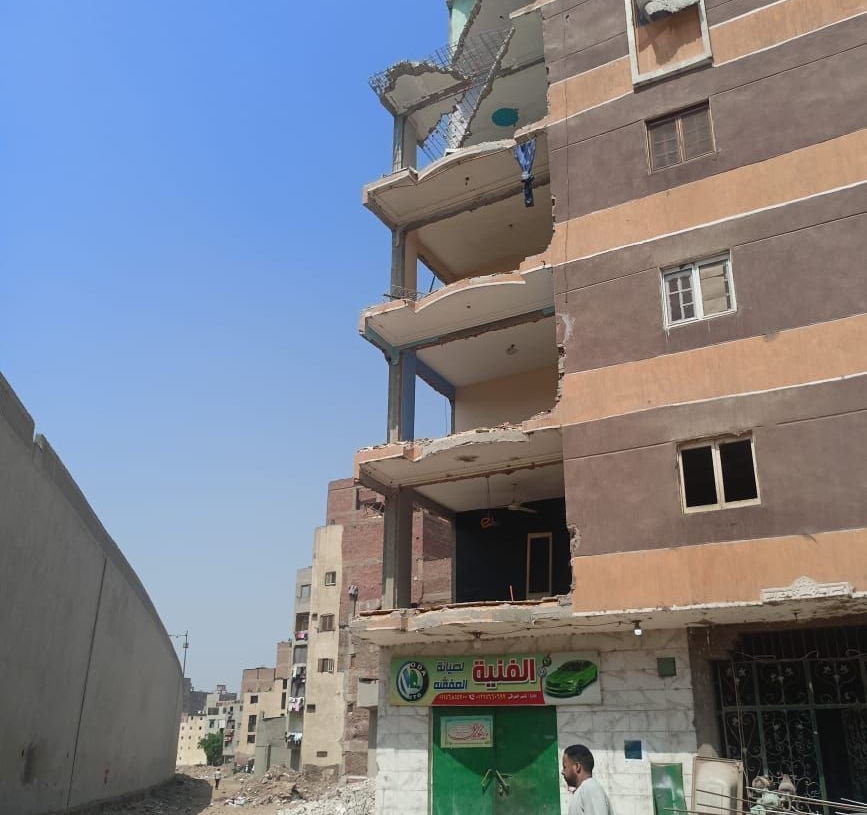 إزالة عقار مخالف علي الطريق الدائري بالجيزة 19 - جريدة المساء