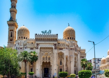 الحلقةالسادسة عشر بيت من بيوت الله مسجد المرسى ابو العباس بالإسكندرية 26 - جريدة المساء